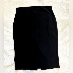 Joseph Ribkoff back slit midi pencil skirt.